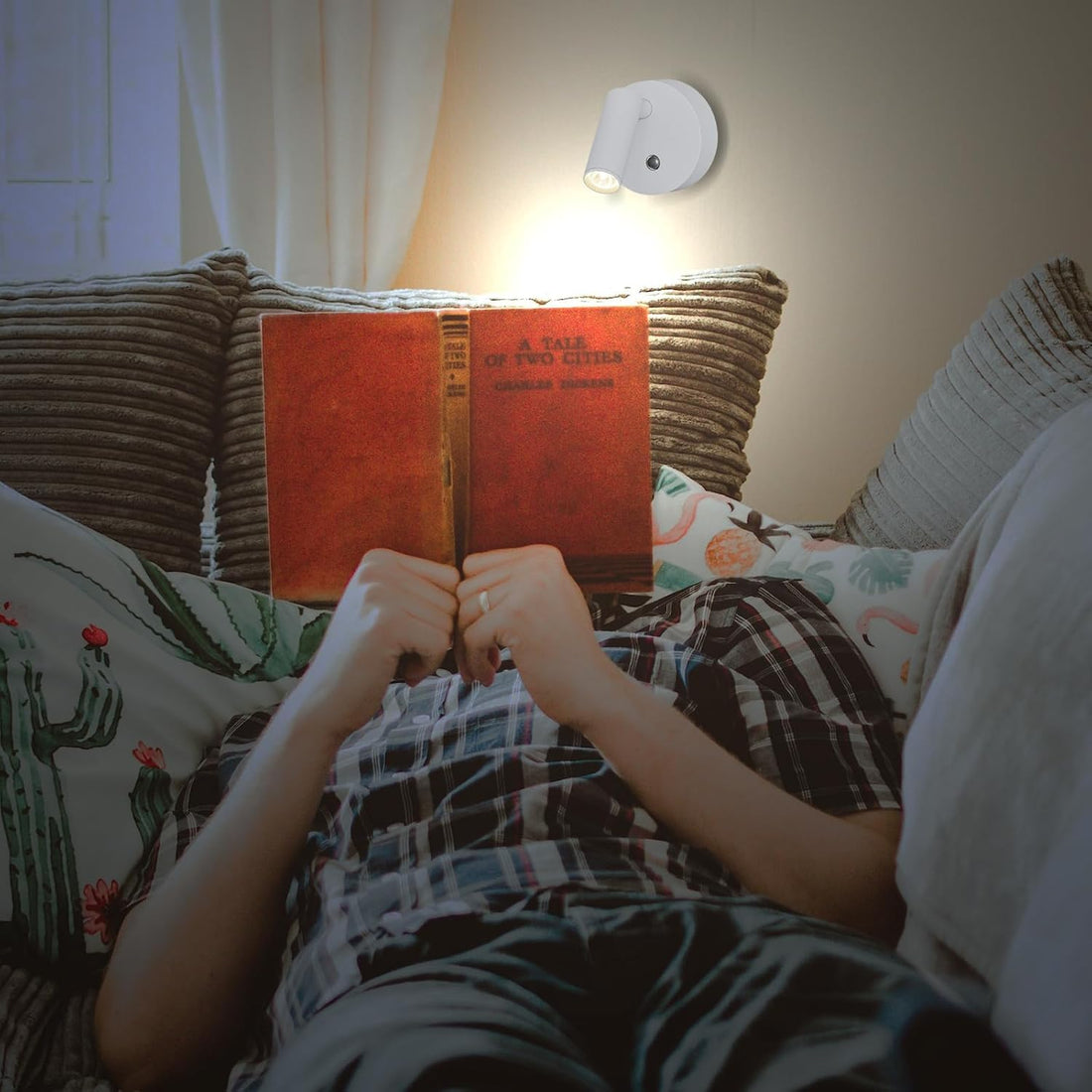 Magnetic LED Spot Light - White