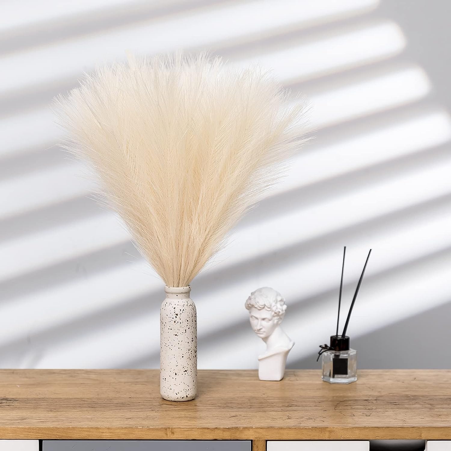 Fluffy Artificial Pampas Grass Flower -Dusty White (45 cm, Pack of 3, Flower Bunch)