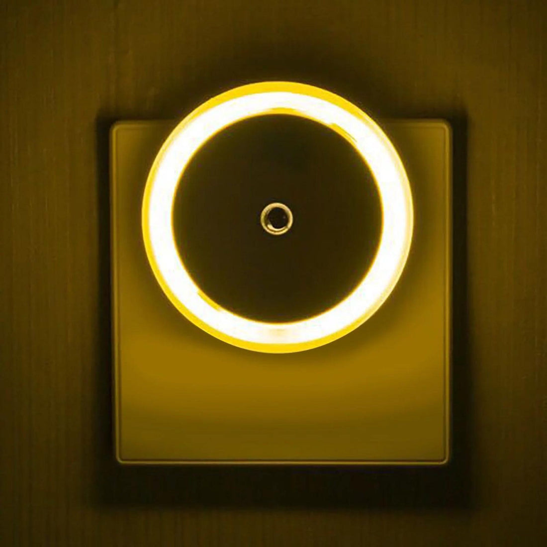 Plug-in LED Night Light With Auto Dusk-To-Dawn Sensor - 2pc ( Round , Warm White )