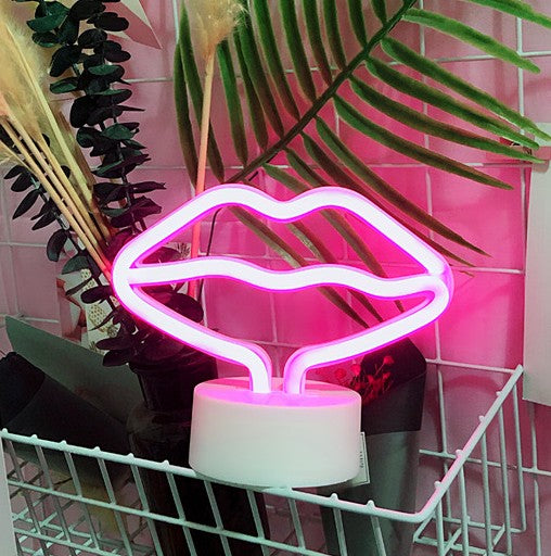 Lips Shaped Neon Light - Pink
