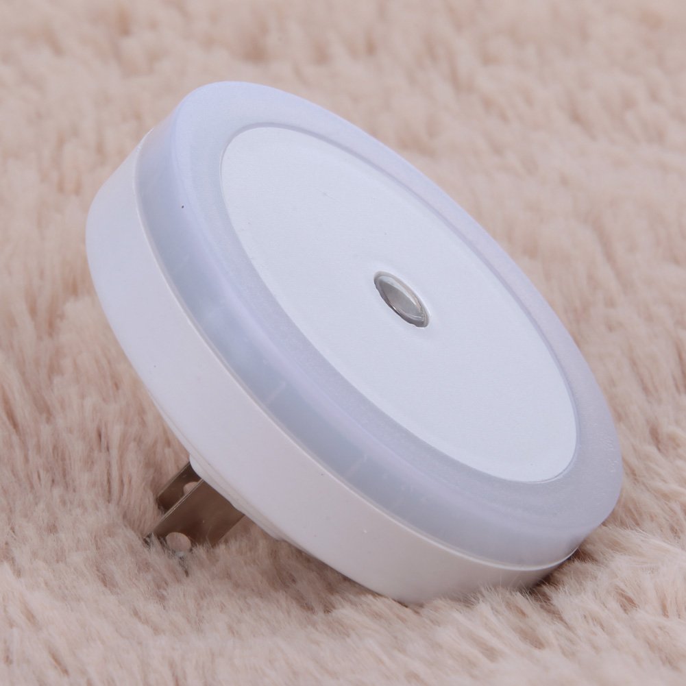 Plug-in LED Night Light With Auto Dusk-To-Dawn Sensor ( Round , White )
