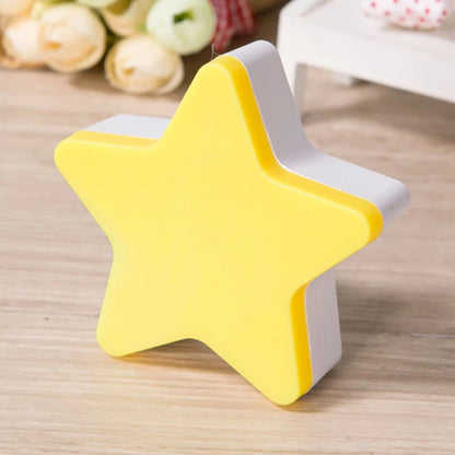 Xergy Star Shape LED Plug-in Night Light for Kids Dusk to Dawn Sensor Star Night Lights Pentagram Shaped LED Light Lamps for Bedroom Bathroom Kids Room, Children Sleep (Warm White)